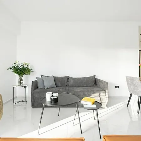 Apartment Maison Du Jardin 2-bedroom Private Outdoor Jacuzzi *