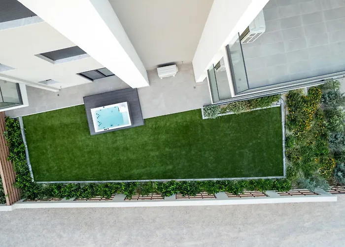 Maison Du Jardin 2-bedroom Private Outdoor Jacuzzi Apartament Rhodes City